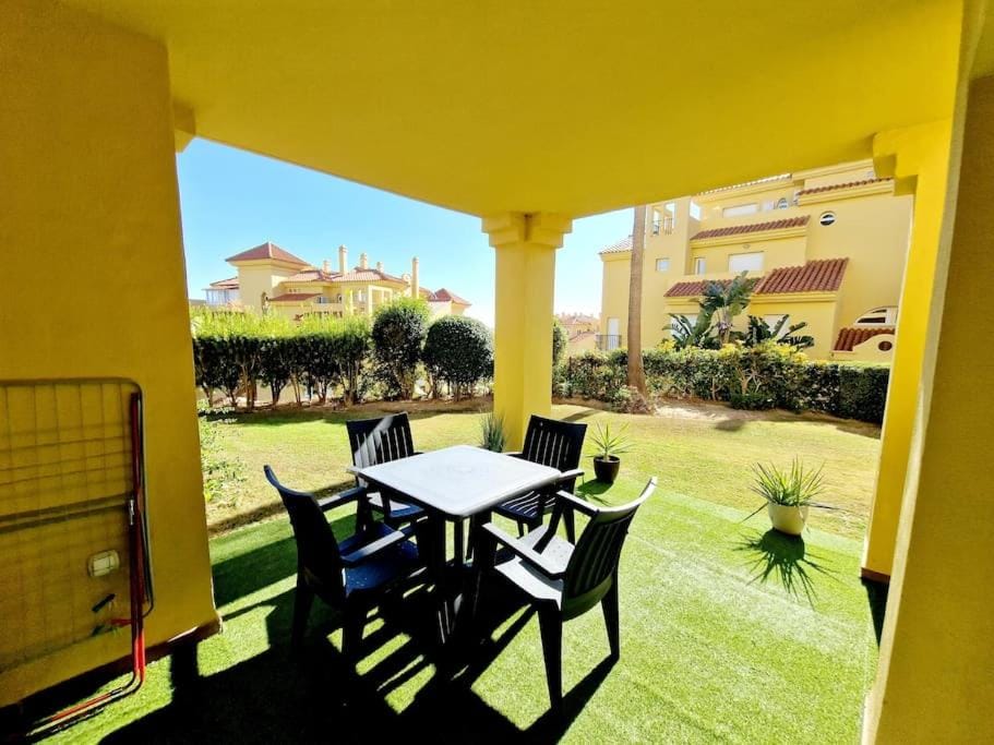 Ground floor Apt in Atalaya Apartment in Sitio de Calahonda