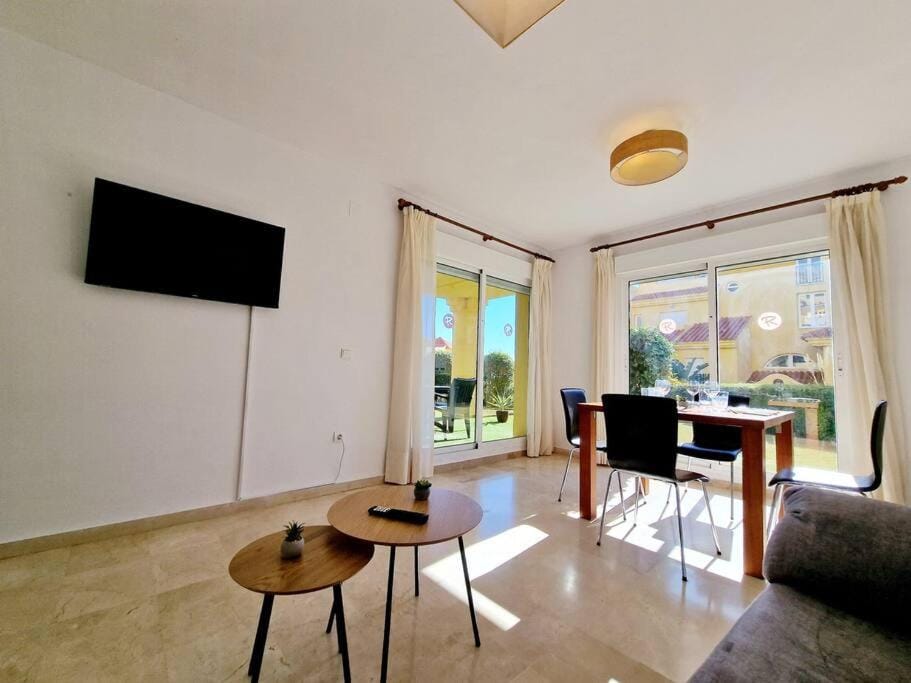 Ground floor Apt in Atalaya Apartment in Sitio de Calahonda