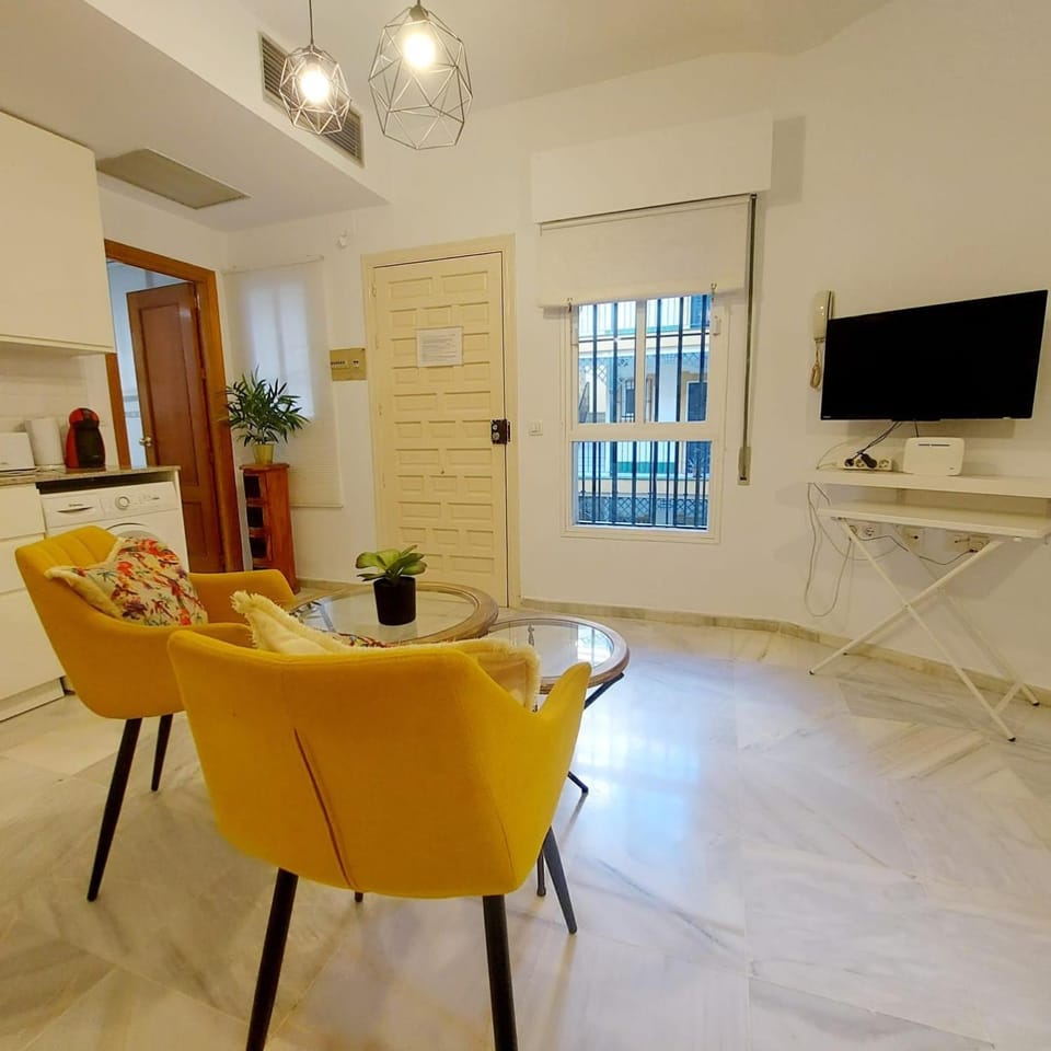 ESTUDIO RUFINA.Tranquilidad ,Alameda de Hércules! Apartment in Seville