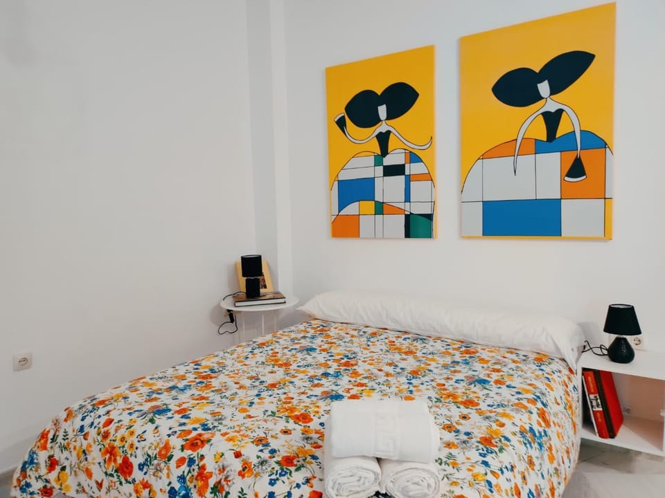 ESTUDIO RUFINA.Tranquilidad ,Alameda de Hércules! Apartment in Seville