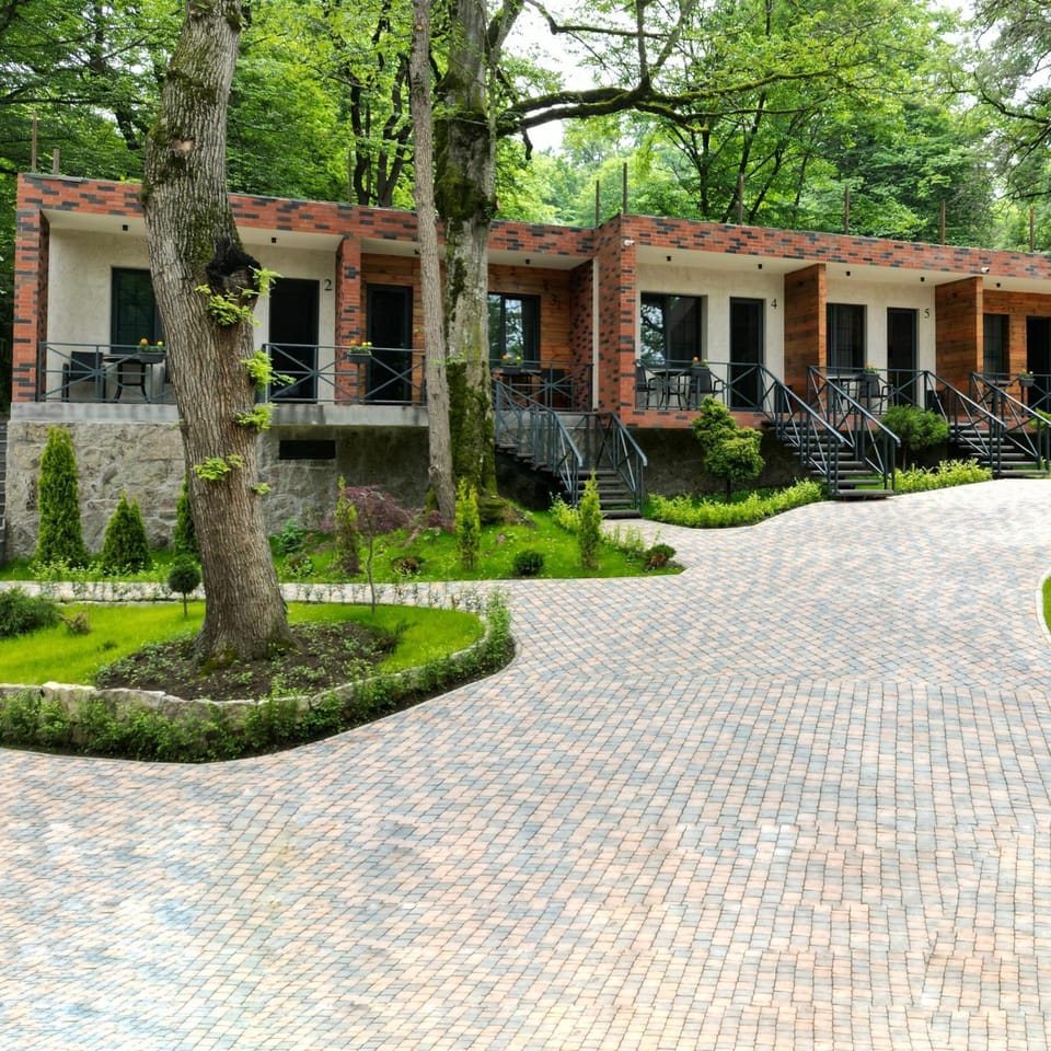 Property building, Inner courtyard view