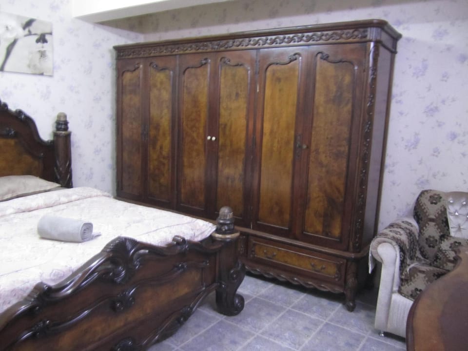 Bed, Photo of the whole room, Bedroom, towels, wardrobe