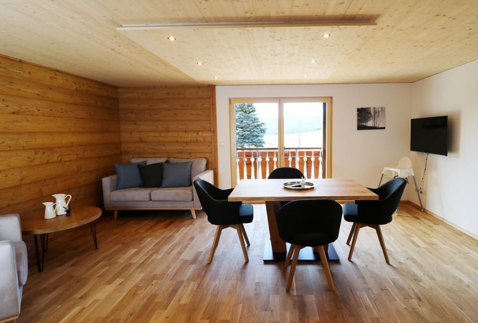 Tannenhof Fischbach - Fewo 6 "Karpfen" - Schluchsee, 2 Schlafzimmer, E-Auto Ladestation Apartment in Schluchsee