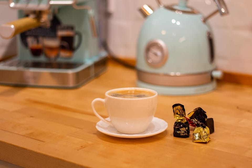 Coffee/tea facilities, Kitchen or kitchenette