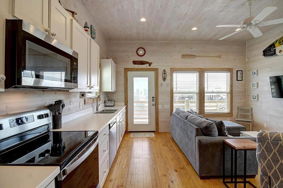 Sweet Home La Cabana(11th St Bungalows #10) House in Port Aransas