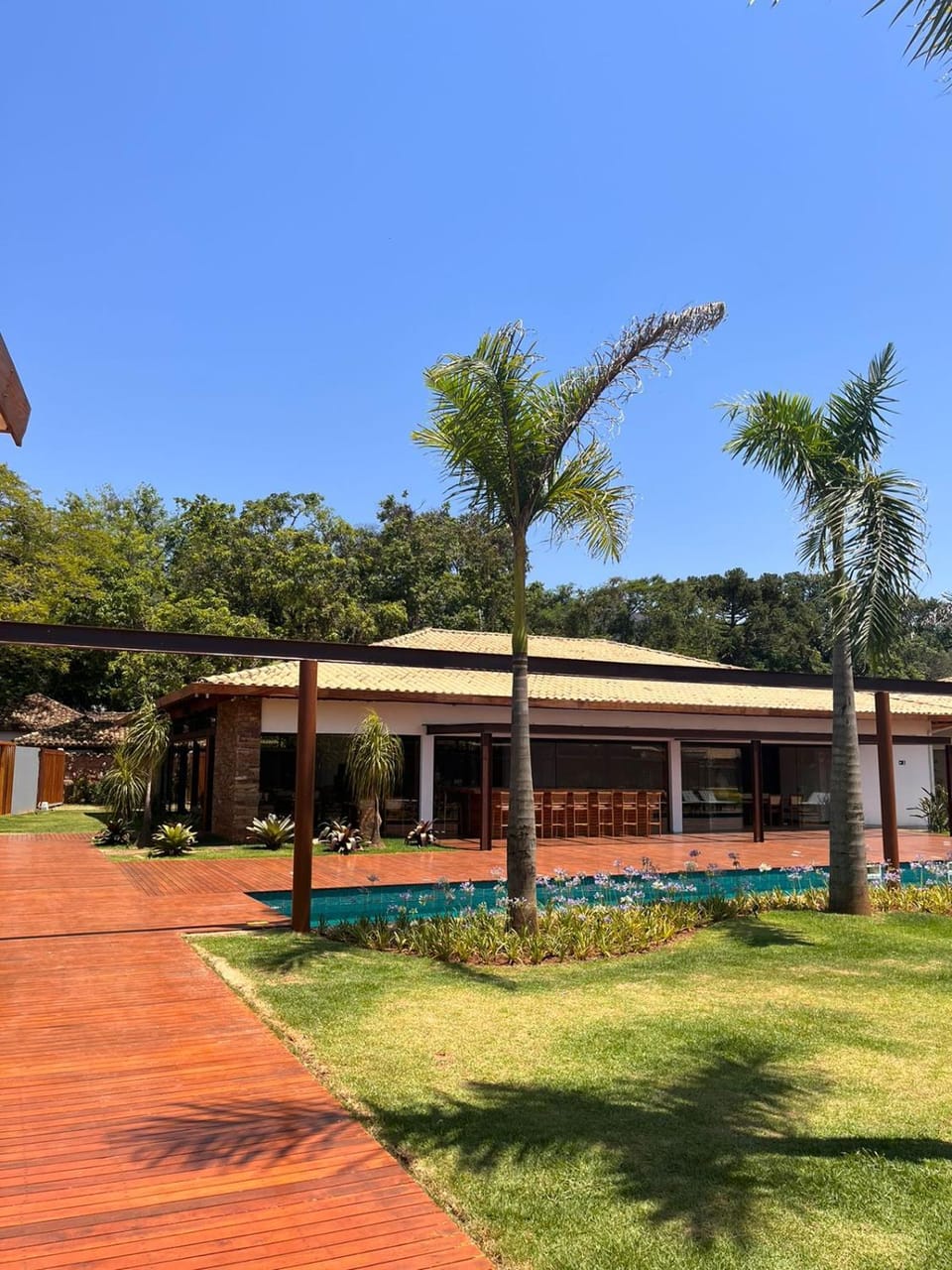 Property building, Garden