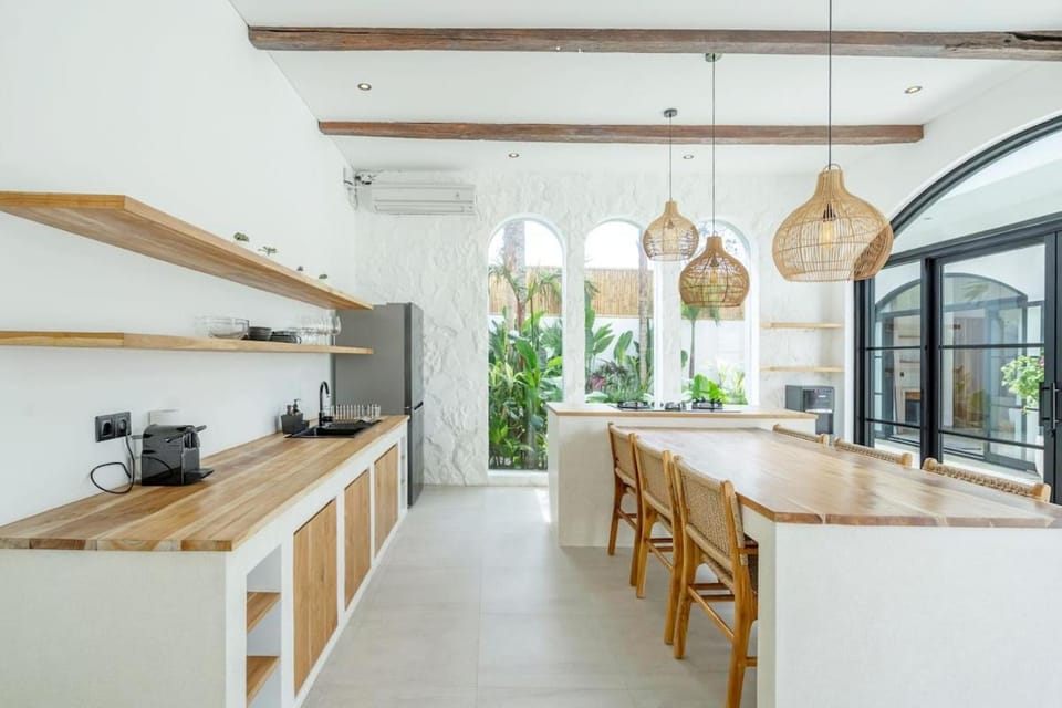 Villa Mila - Uluwatu by Yolla Hospitality Villa in Bali