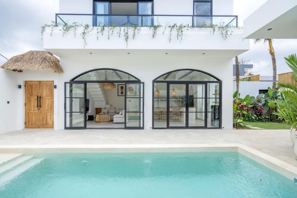 Villa Mila - Uluwatu by Yolla Hospitality Villa in Bali
