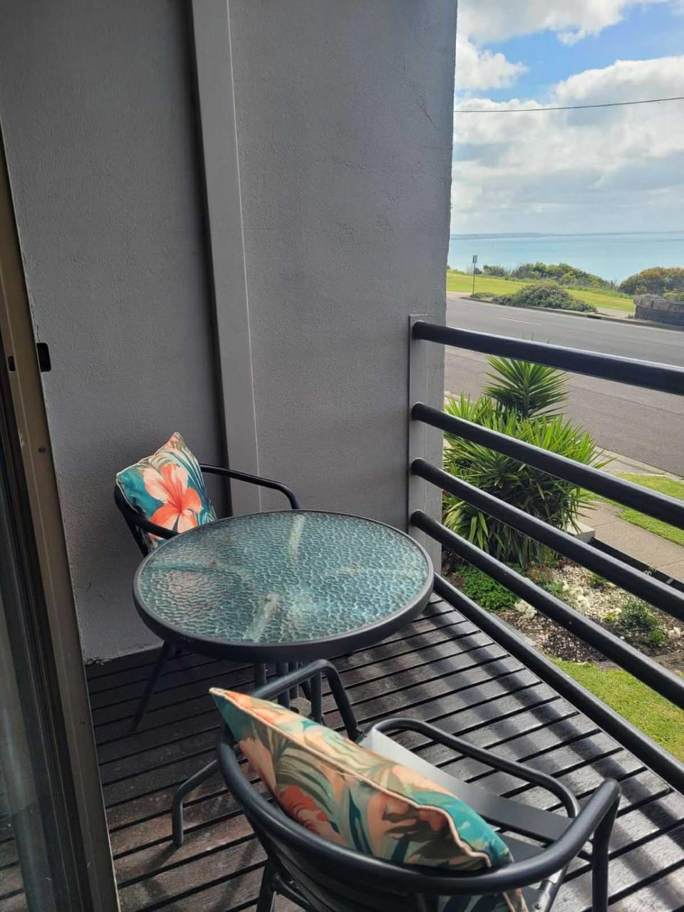 Sea view, Sea view