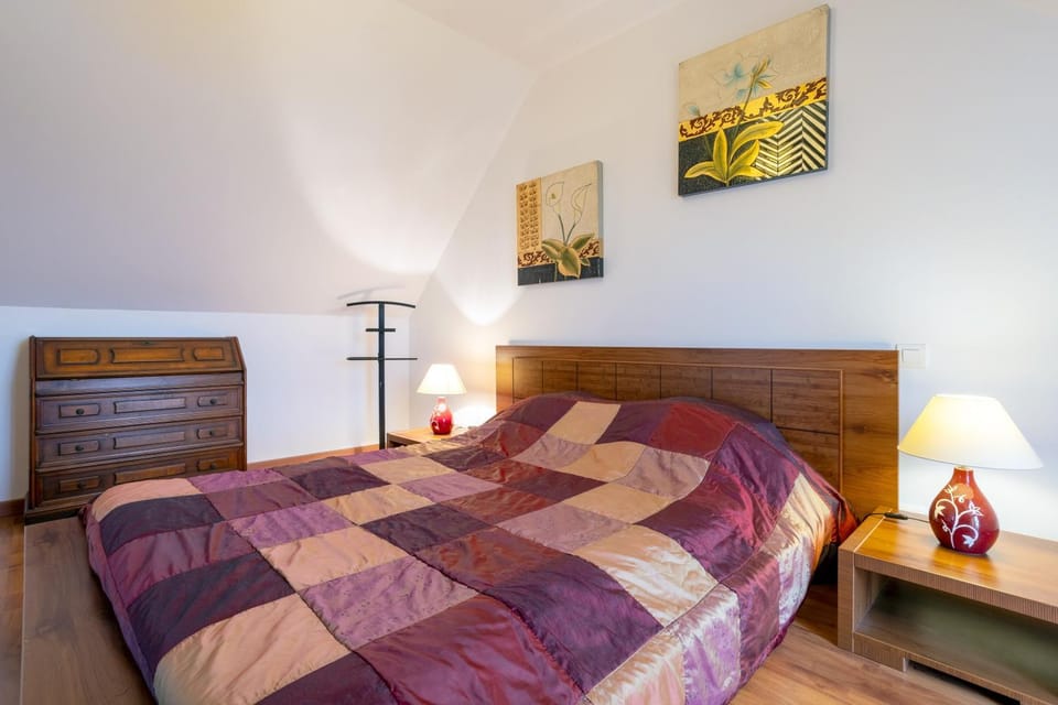 Living room, Bedroom