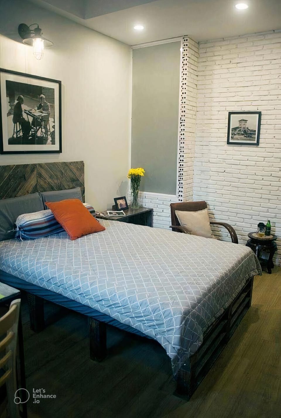Bed, Photo of the whole room, Bedroom