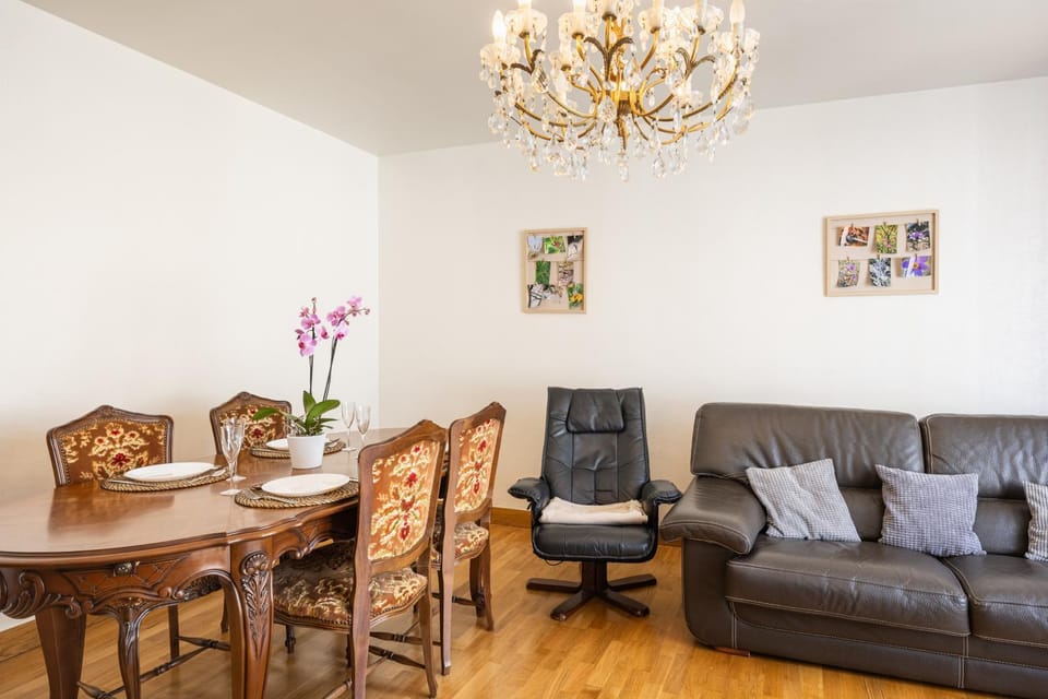 Gîte l' Odyssée Apartment in Espalion