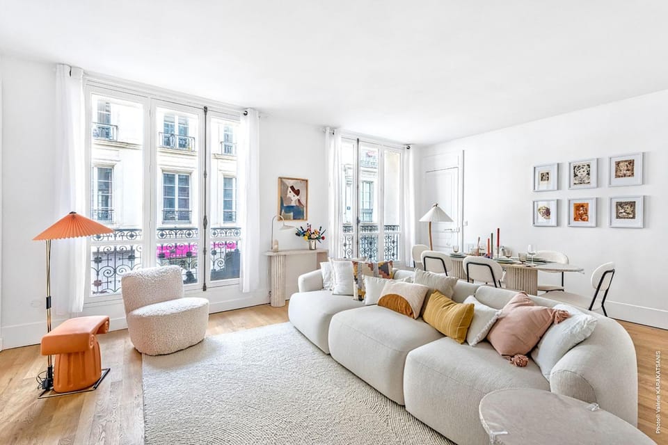 Marais - Montmorency 2bdr by B'Your Home Apartment in Paris