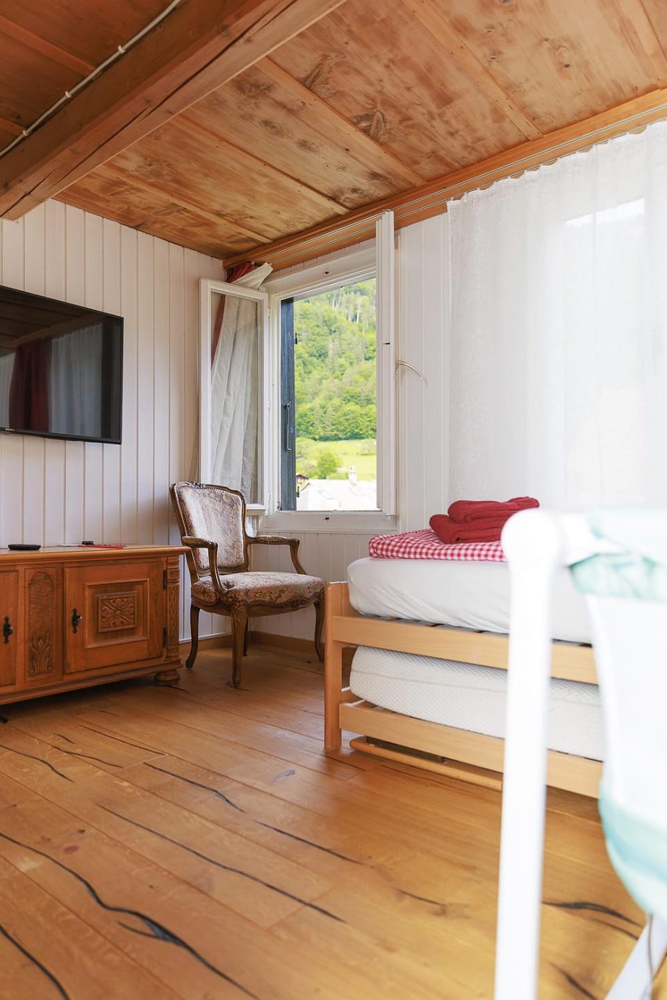 Charming Alpine Retreat by Apartments Capricorn Apartment in Canton of Bern (Region)