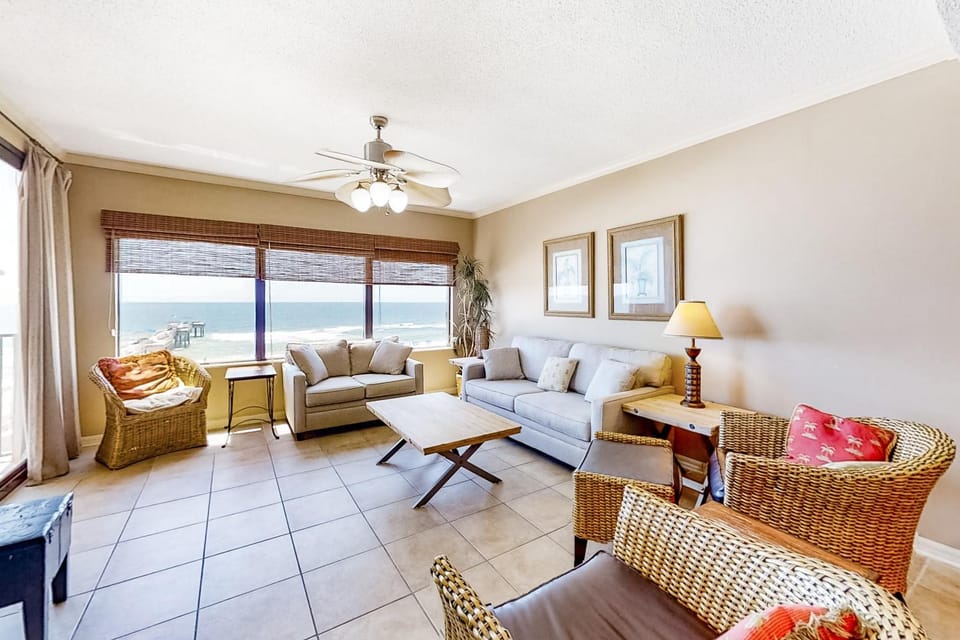Four Seasons 402W Apartment in Orange Beach