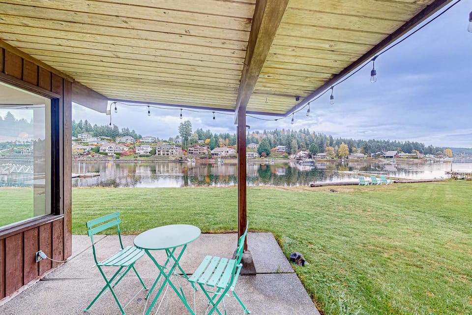 Gathering Together Cabin Cabin in Gig Harbor