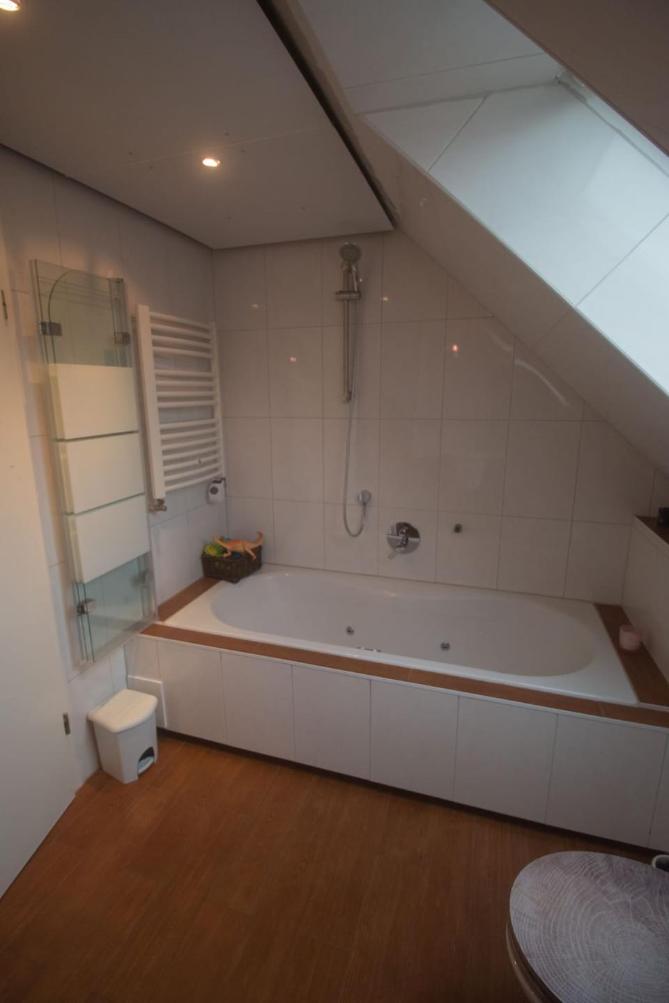 Shower, Bathroom, towels