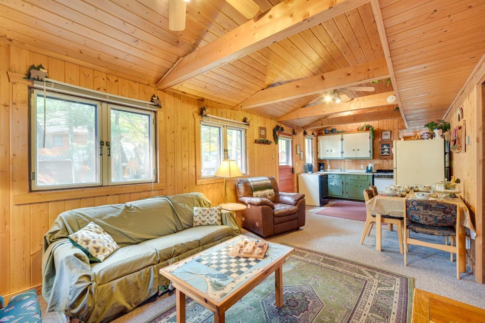 Hayward Cabin w/ Boat Slip + Fish House! Cabin in Wisconsin