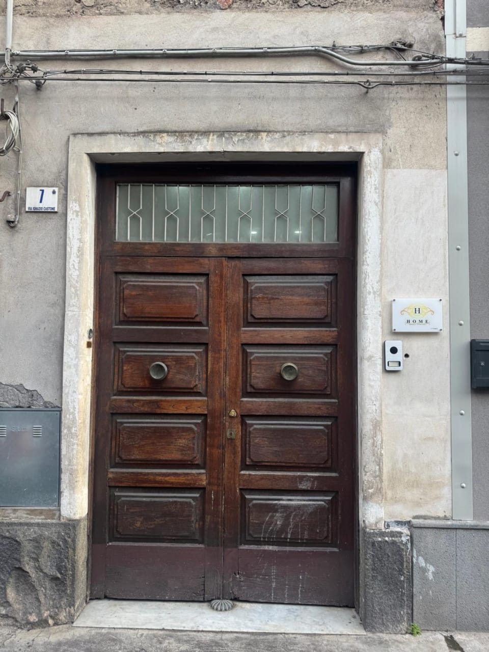 Property building, Facade/entrance