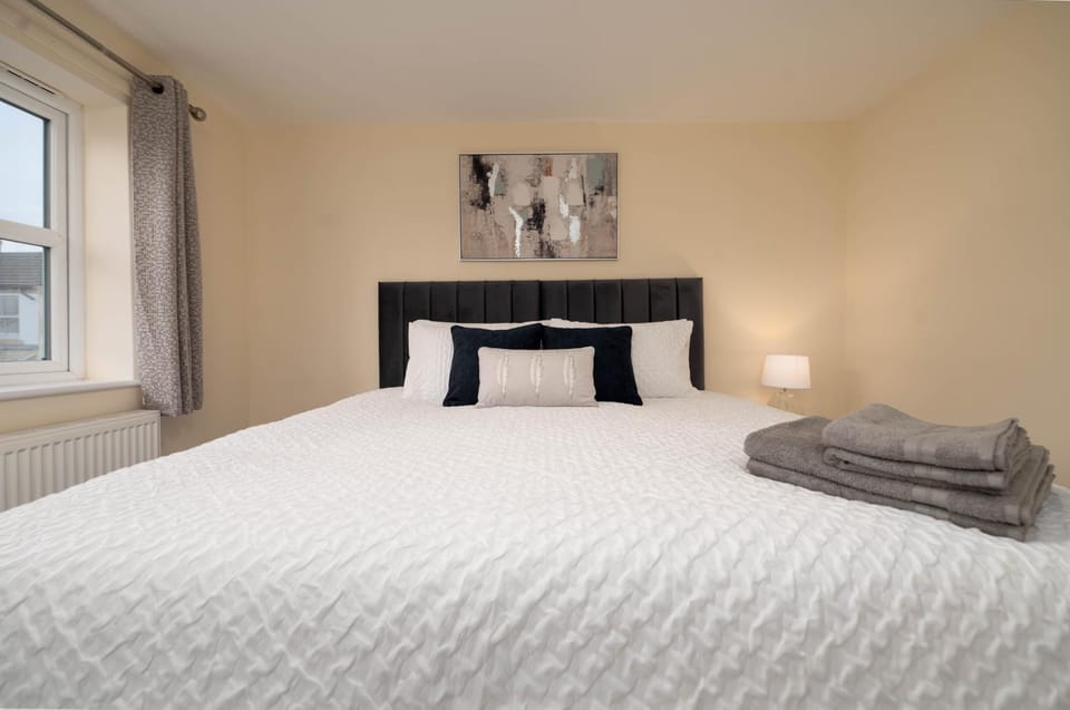 Stunning Spacious Home - Parking - Garden - Sleeps 6 House in West Lindsey District