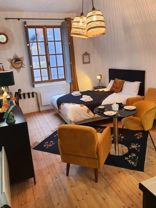 Dining area, Bedroom