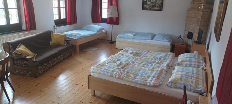 Photo of the whole room