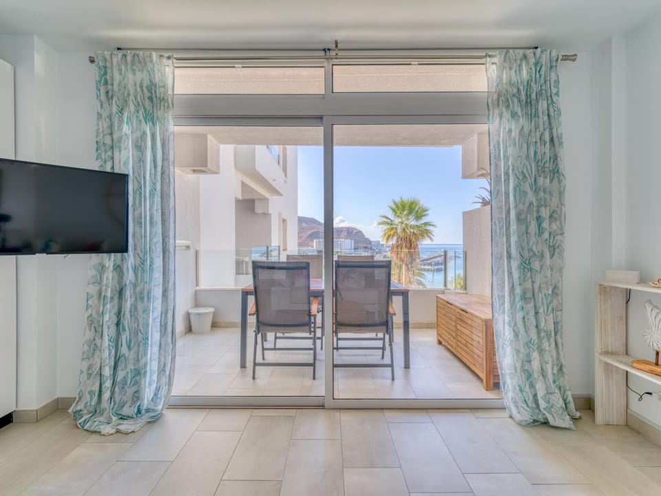 TV and multimedia, Balcony/Terrace