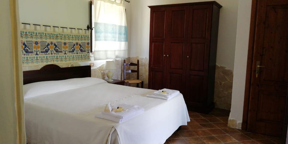 I Mandorli Farm Stay in Sardinia
