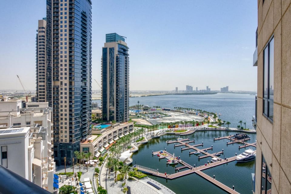 Day, Natural landscape, City view, Lake view