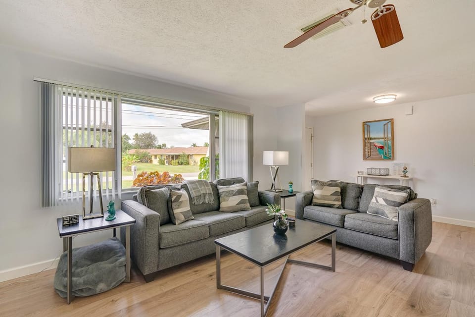 Screened Lanai & Pool: Remodeled Cape Coral Home! House in Cape Coral