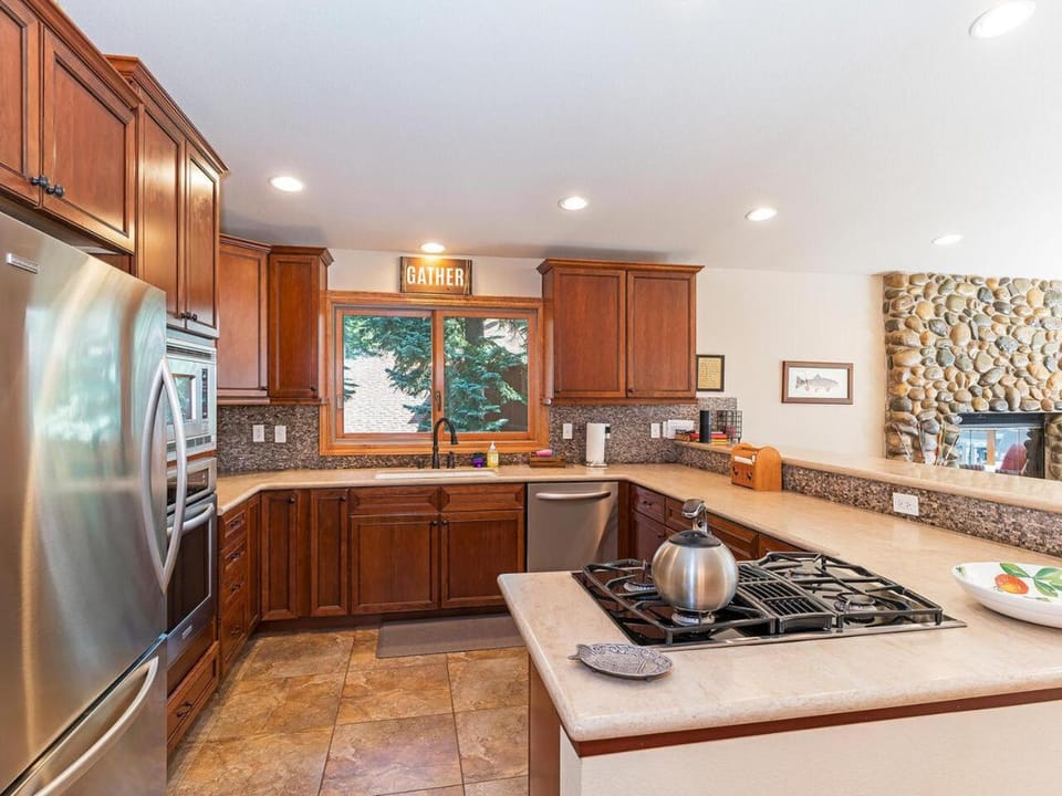 Amazing mountain setting House in Incline Village