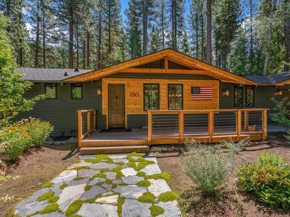 Modern Millcreek Home House in Incline Village