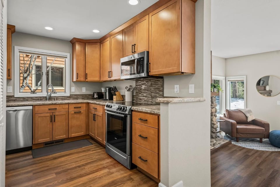147 McCloud - The Perfect McCloud Getaway House in Incline Village