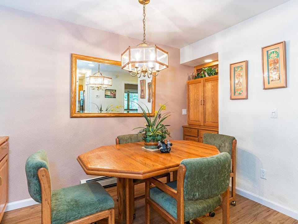 The McCloud Condominium complex is one of the most popular vacation rentals House in Incline Village