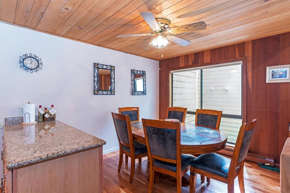 Forest Pines Condo #216 House in Incline Village