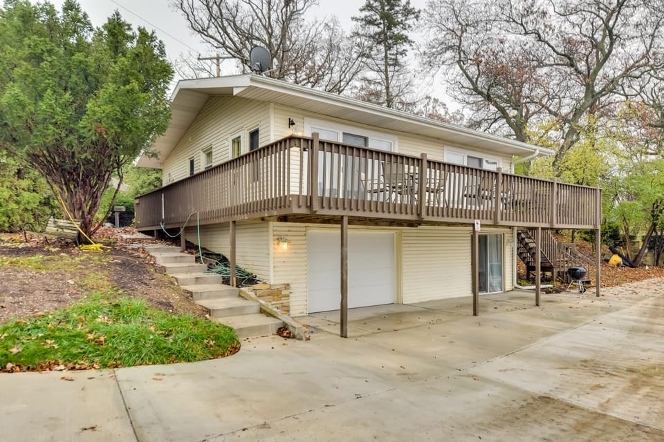 Salem Vacation Home w/ Dock: Steps to Paddock Lake House in Paddock Lake