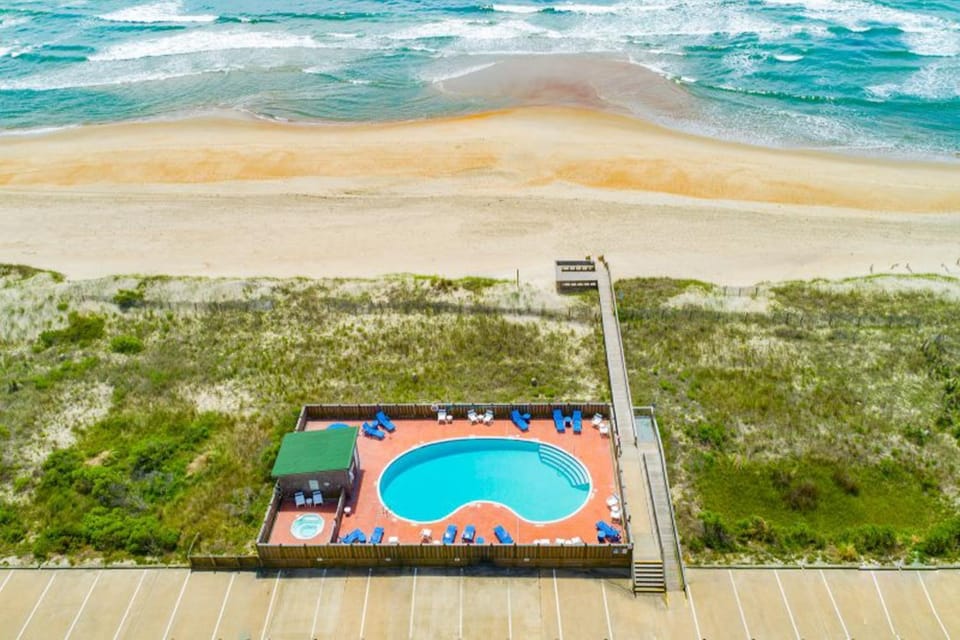 HADS823 Sandalwood Sunrise 823 #205DS-H House in Hatteras Island