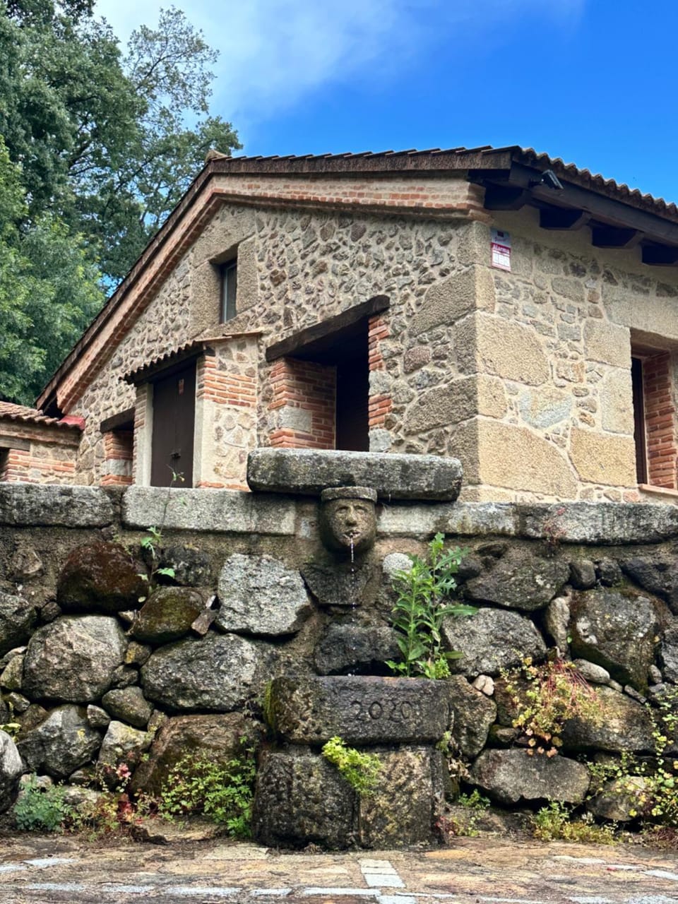 Apartamentos El Escondite de Pedro Malillo House in Extremadura, Spain