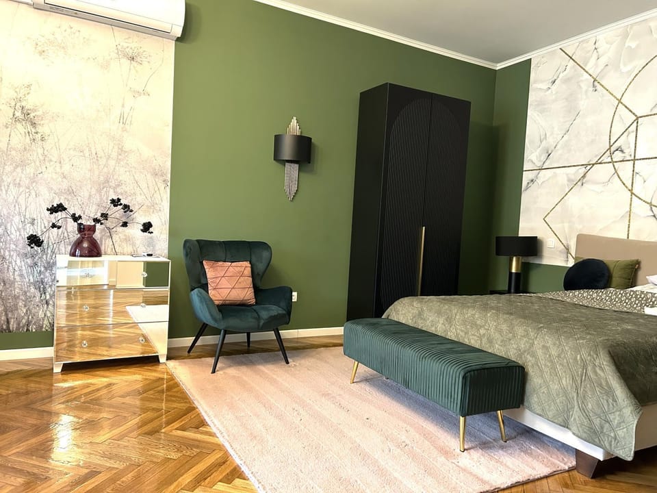 Bed, wardrobe