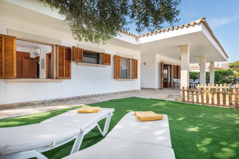 Patio, Garden, Balcony/Terrace