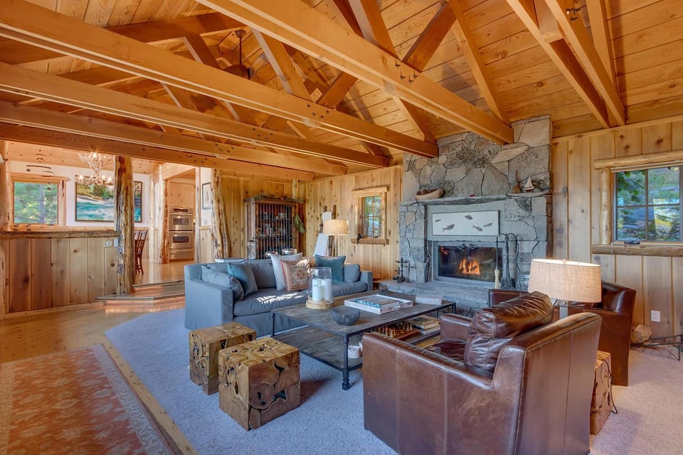 Huckleberry Haven by Tahoe Getaways - Luxury Lake View 4BR in North Lake with Private Hot Tub House in Lake Tahoe