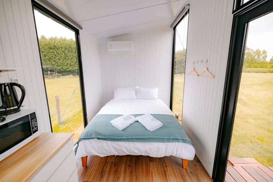 Harrington's on the Terrace - Luxmore by Tiny Away House in Te Anau