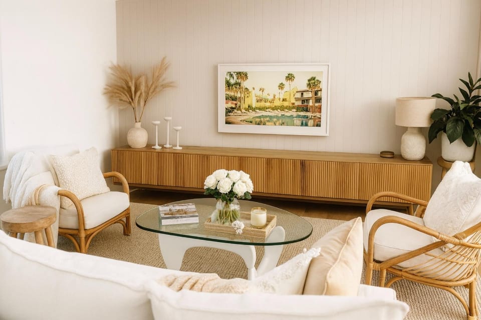 LUXE Tropical oasis, magnesium pool, 4bed House in Noosa Heads