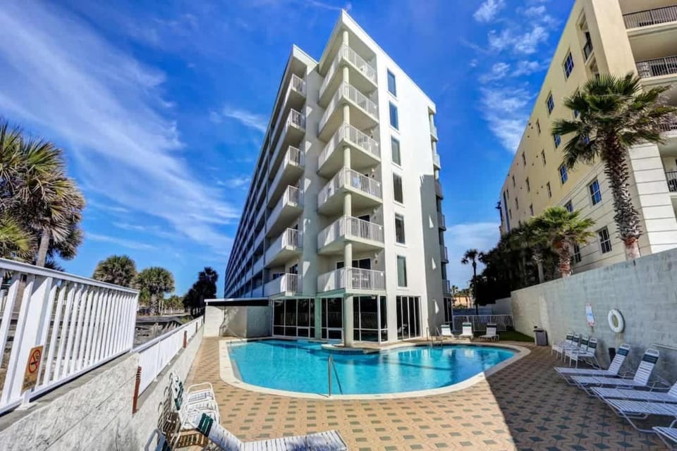 Beach Balcony View! Heated Pool! House in Okaloosa Island