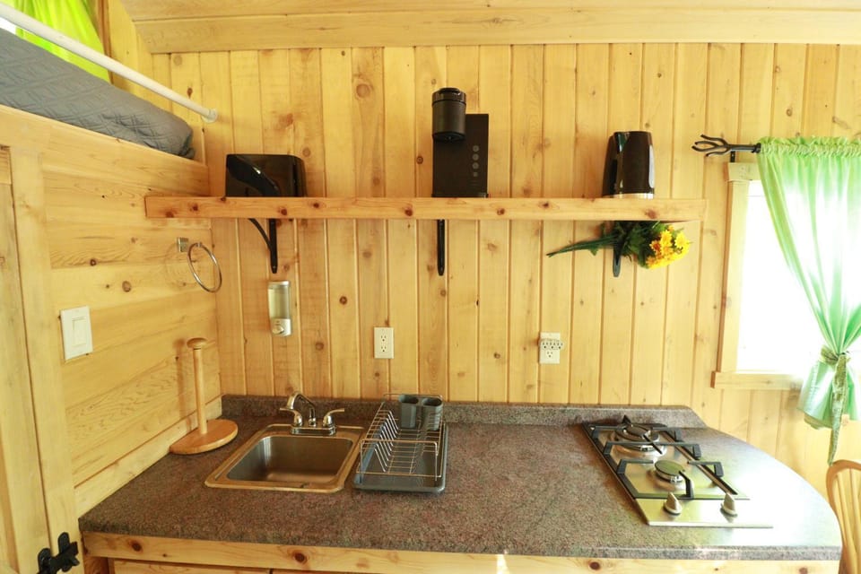Waterfront Tiny House near Pomquet Beach- Winterized House in Nova Scotia