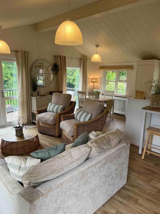 Waterside Lodge, Weybourne, Holt Chalet in North Norfolk District