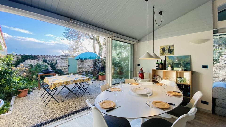 Patio, Garden, Balcony/Terrace, Dining area, Garden view