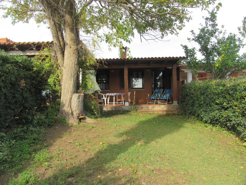 Property building, Garden