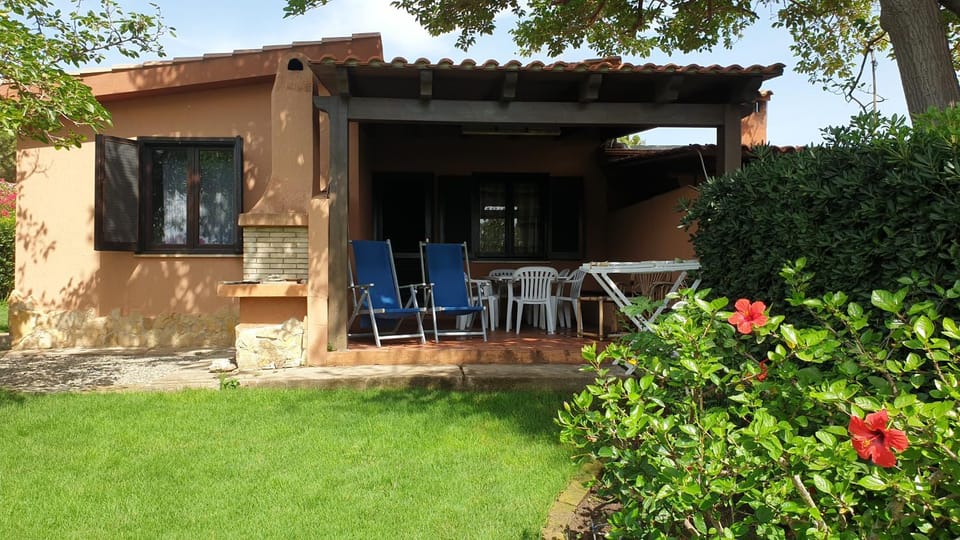 Property building, Balcony/Terrace