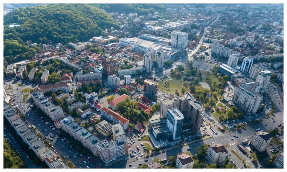 Property building, Neighbourhood, Bird's eye view, City view